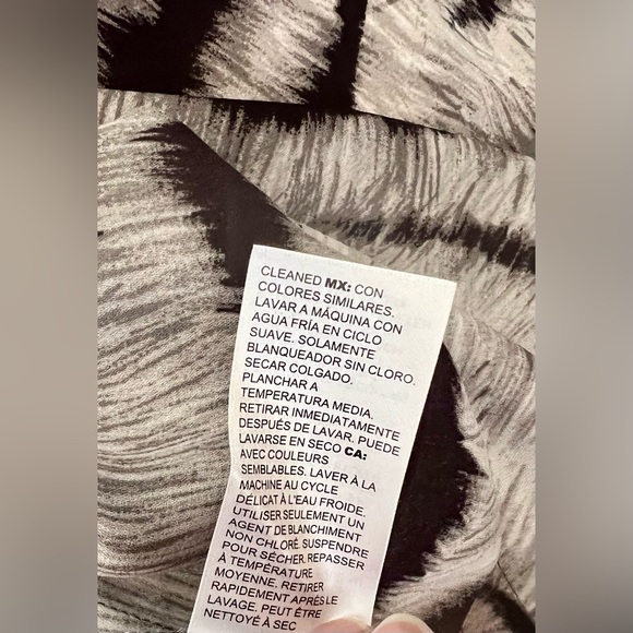 WHBM reversible tank with two necklines and two prints.  Size Small. - Picture 7 of 7